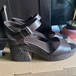 Vince Camuto Ranneli Espadrille Platform Sandal Rootbeer Color